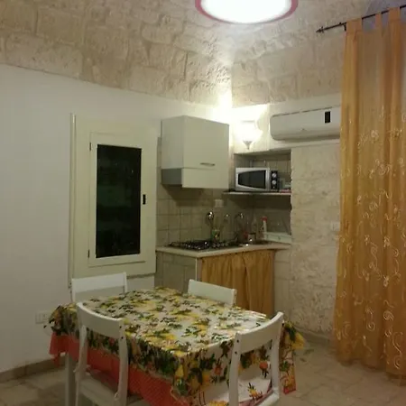 Casa Romina Остуни